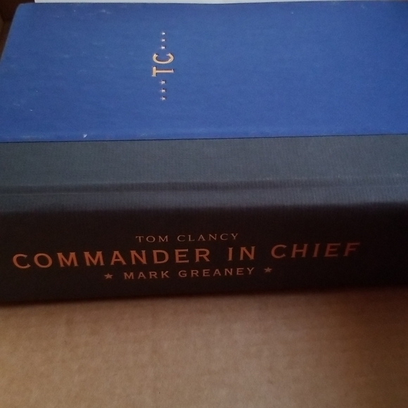 Tom Clancy Commander In Chief Hardcover Book - Picture 7 of 8